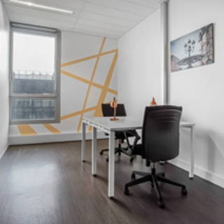 Bureau privé 150 m² 30 postes Coworking Allée de Boutaut Bordeaux 33300 - photo 3